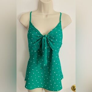 E&M silky green blouse with tiny white flowers. Size M, in like new condition.